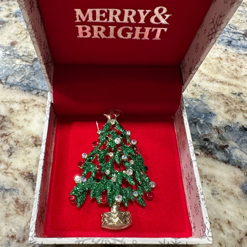 Festive Green Christmas Tree Brooch